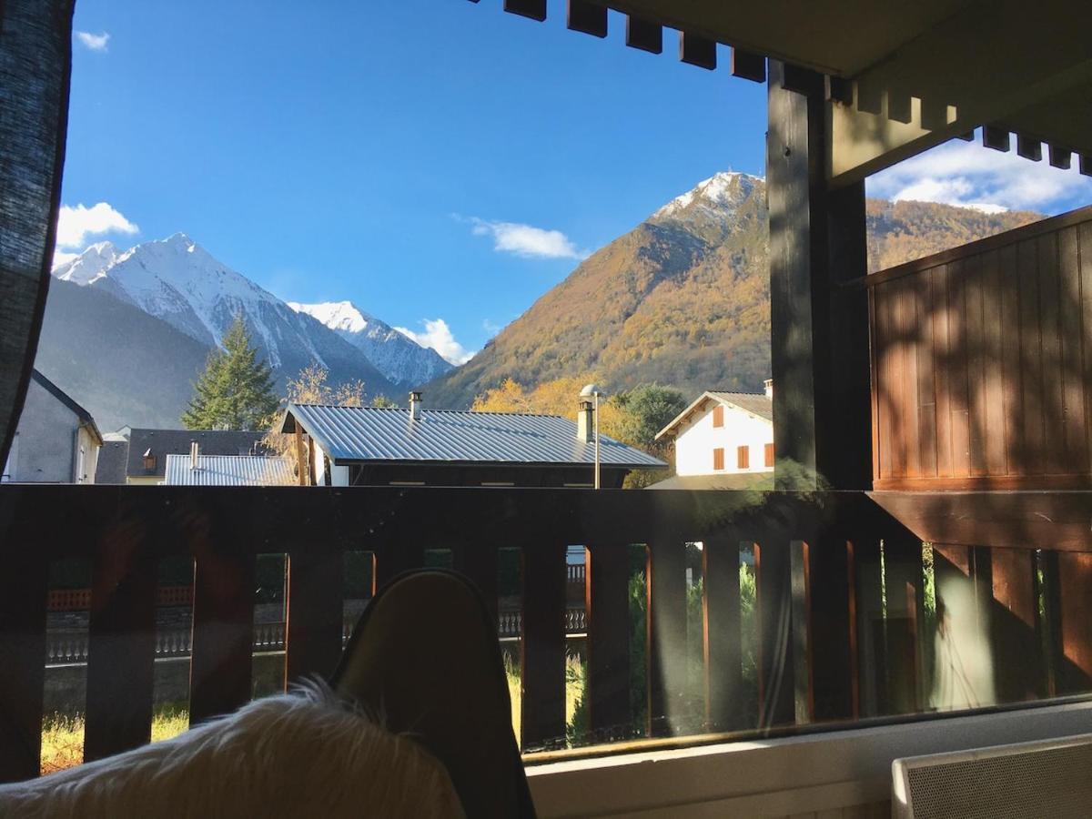 T2 Centre Village: Mountain View Chalet with Covered Terrace Saint-Lary-Soulan Exterior photo